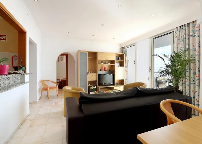 Daire O Mar,o Sol,a Tranquilidade E A Seguranca De Um Lugar Portimão