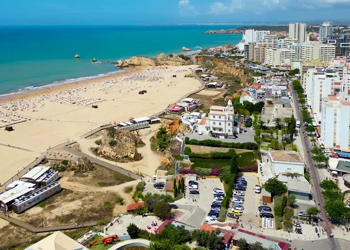 Daire O Mar,o Sol,a Tranquilidade E A Seguranca De Um Lugar Portimão